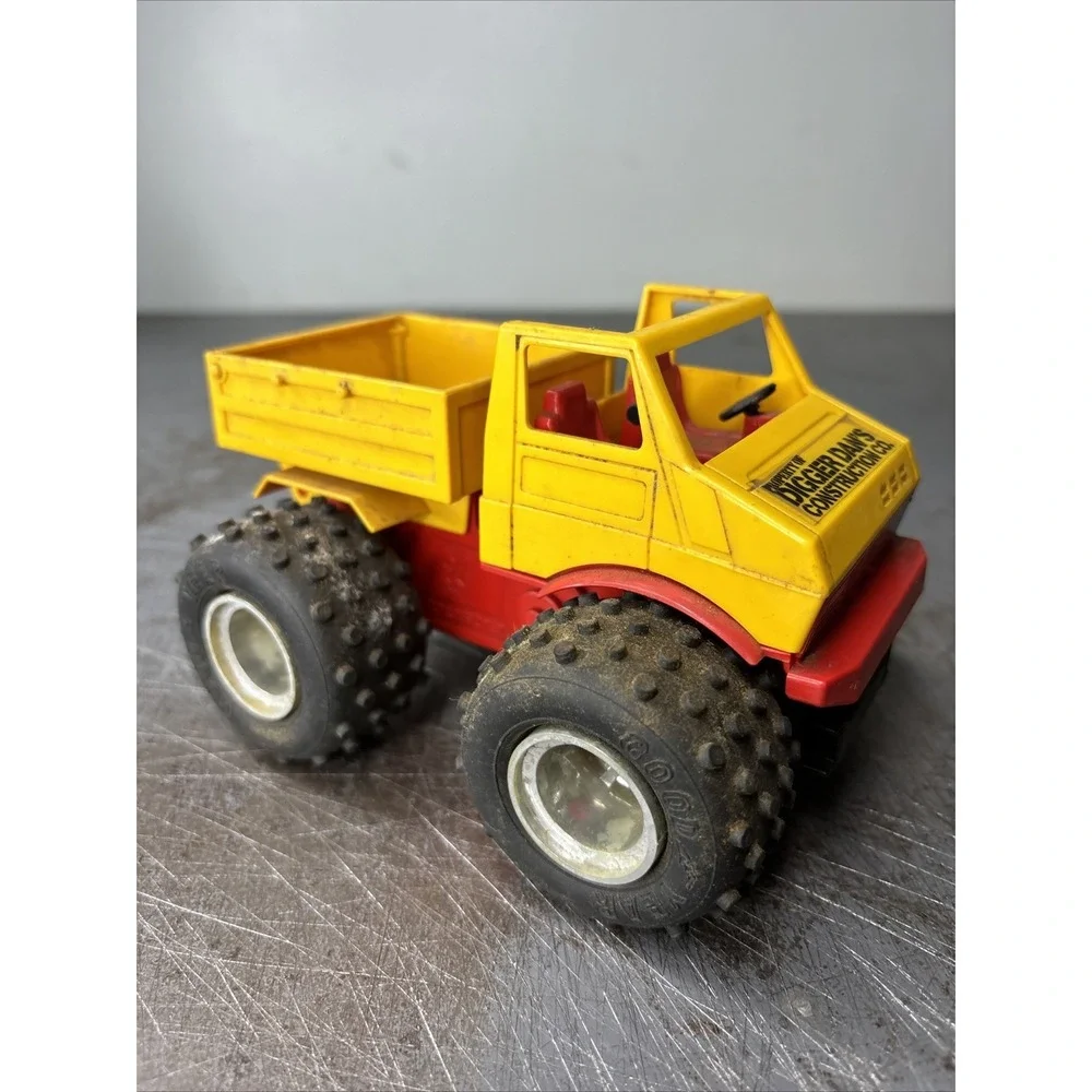 Vintage JOUSTRA Made in France Tractor  Digger Dans‎ Red Yellow Goodyear Tire
